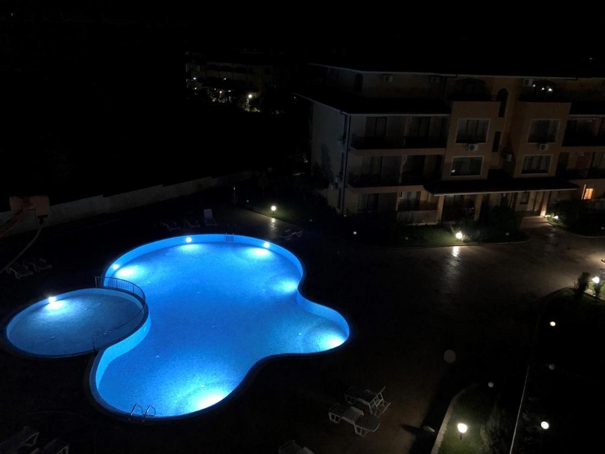 Appartamento Menada Sky Dreams Sveti Vlas Esterno foto